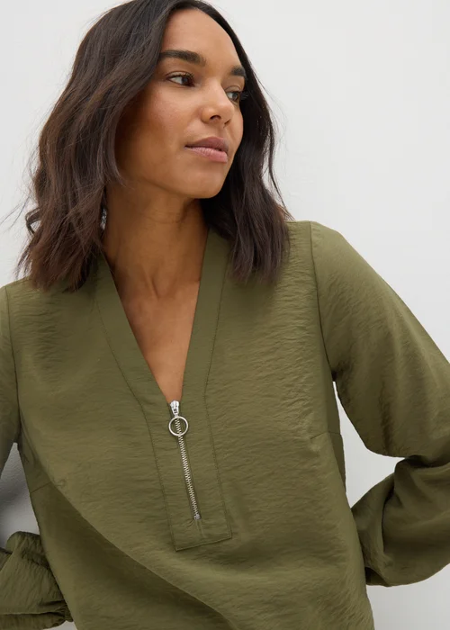 Et Vous Khaki Zip Front Blouse - 8 Image 2