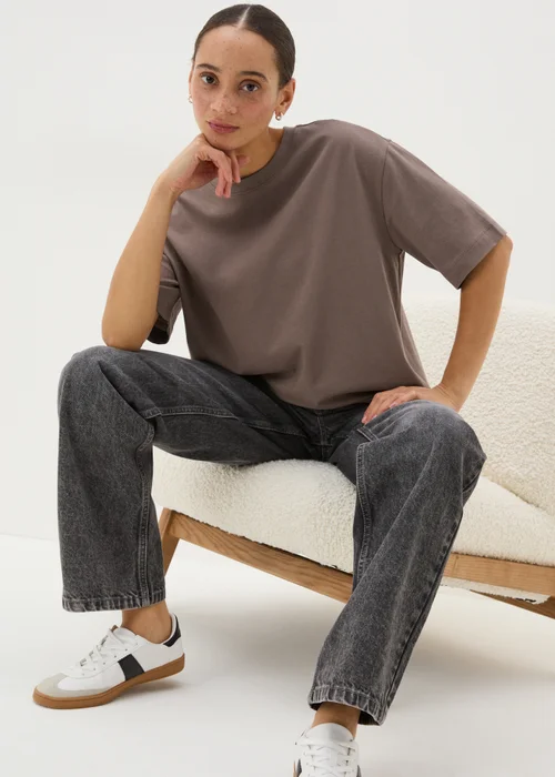 Brown Oversized T-Shirt - S Image 1