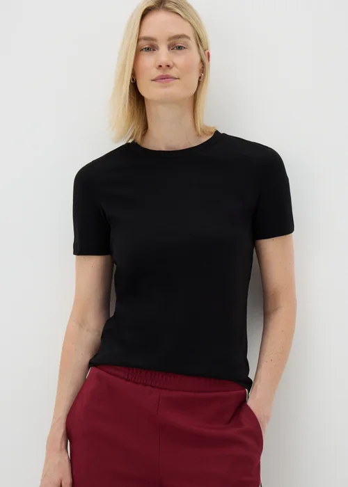 Black Crew Neck T-shirt - 20 Image 2