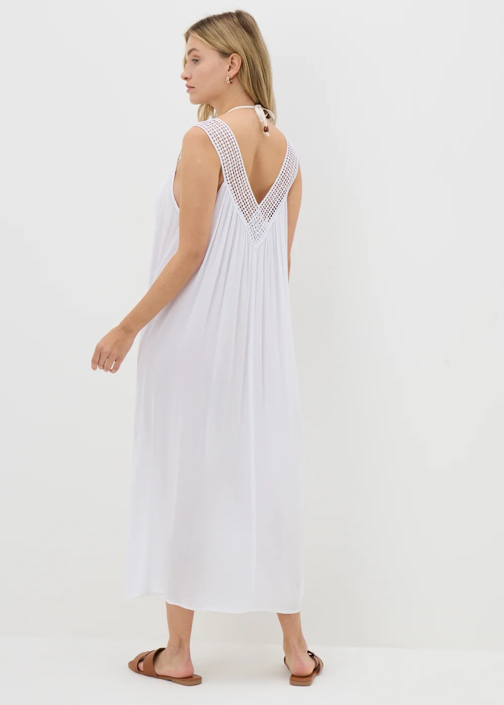 White Crinkle V-Neck Maxi Dress - XS Image 2