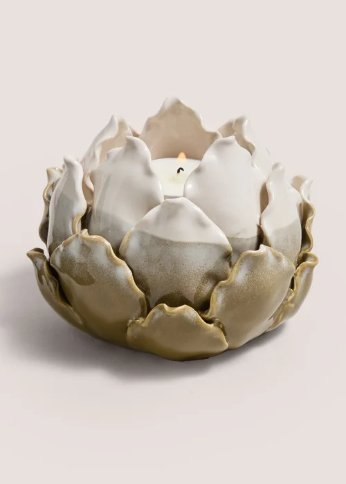 Green Artichoke Tealight Holder Image 1