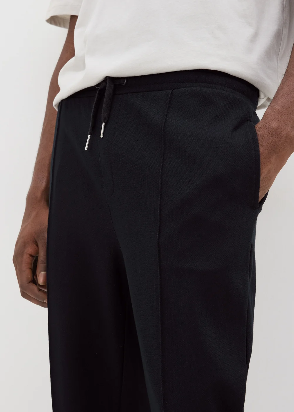 Black Tapered Jogging Bottoms - S Image 3