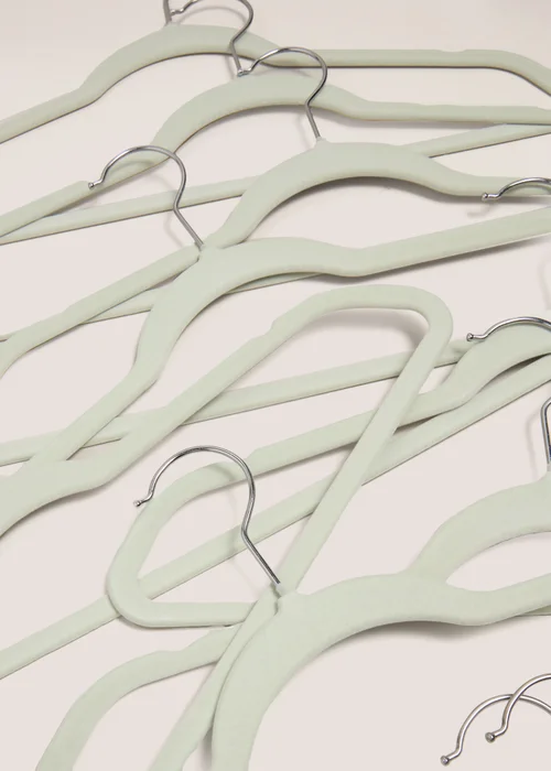 30 Pack Flocked Hangers in Green Image 2