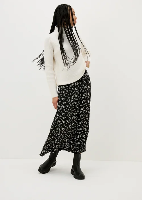 Black Ditsy Flared Hem Midaxi Skirt - 8 Image 1