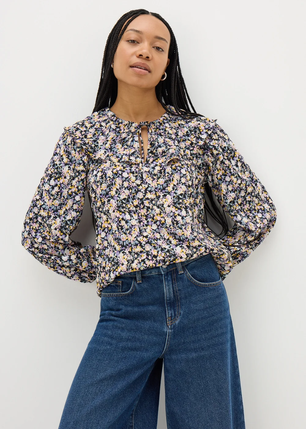 Black Floral Oversized Collar Blouse - 8 Image 2
