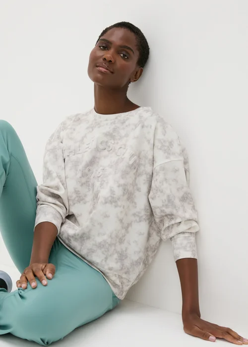 Souluxe Cream Athletics Club Patterned Sweatshirt - S Image 3