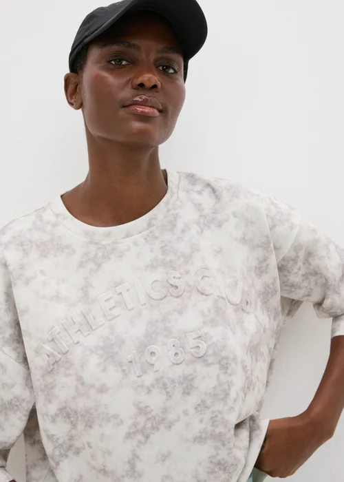 Souluxe Cream Athletics Club Patterned Sweatshirt - S Image 2