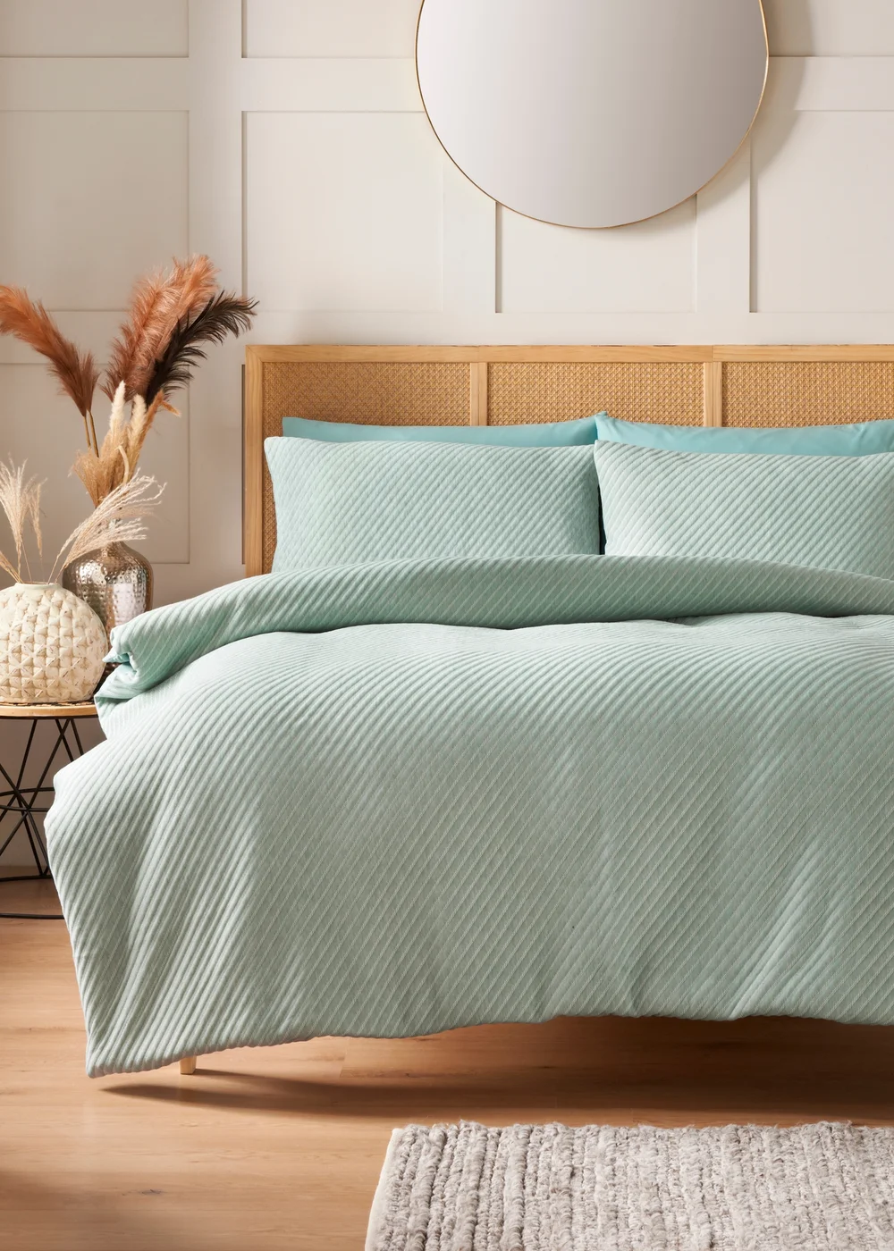 Green Ribbed Duvet Set - Double Image 1
