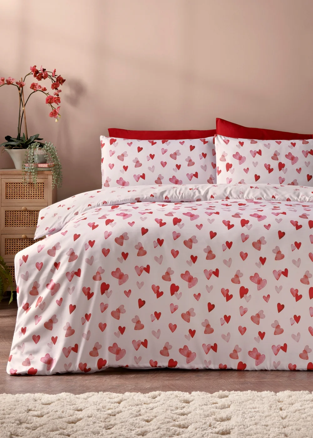 Red Hearts Duvet Set - Single Image 1