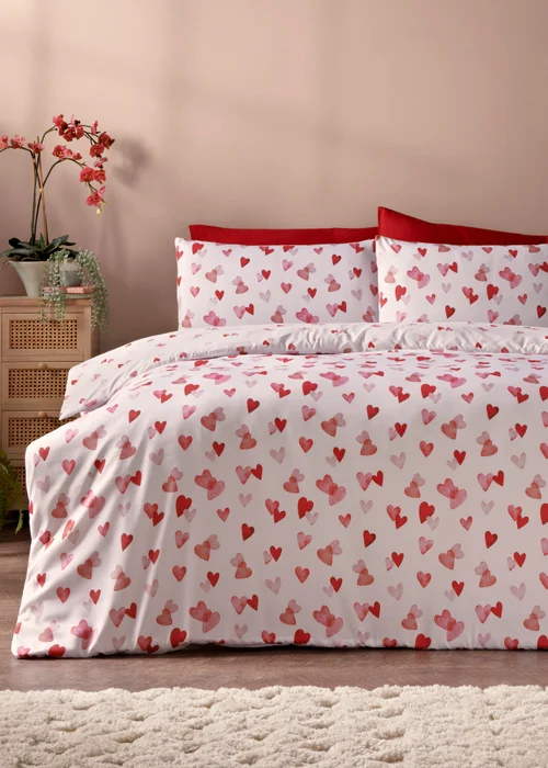Red Hearts Duvet Set - Single Image 1