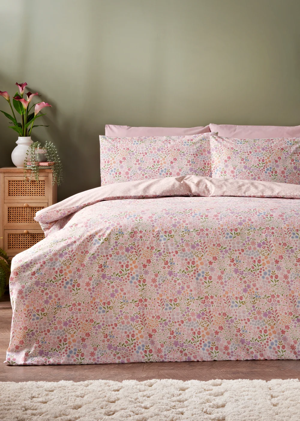 Pink Ditsy Floral Duvet Set - Single Image 1