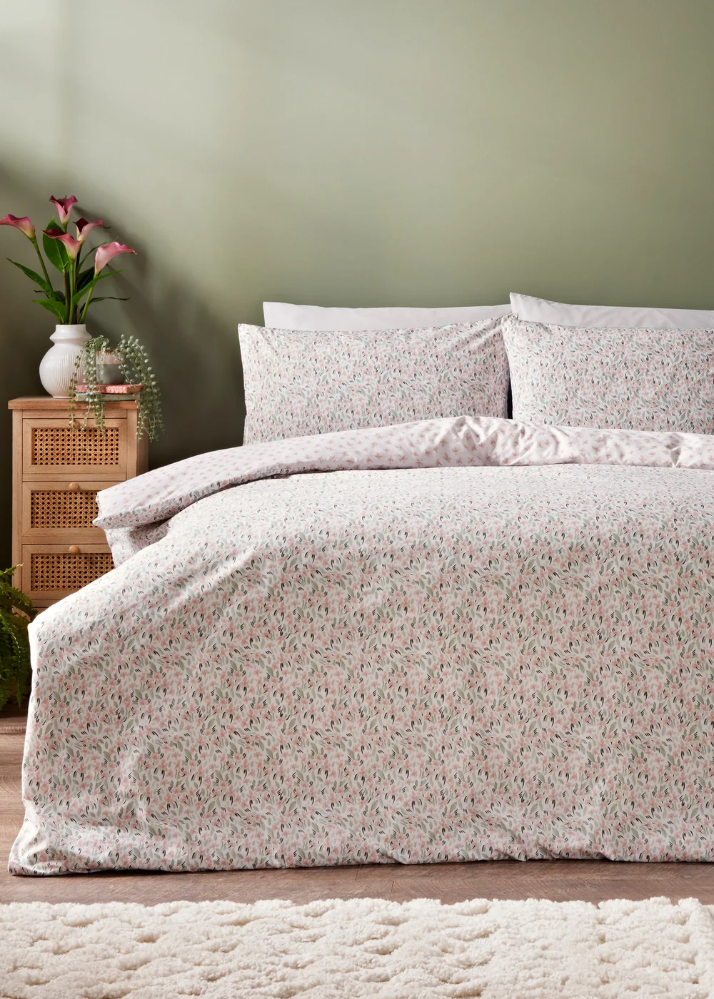 Pink Scatter Floral Duvet Set - Single Image 1