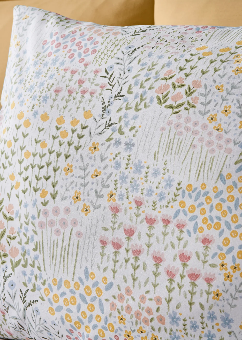 Multicolour Floral Patchwork Duvet Set - Single Image 2