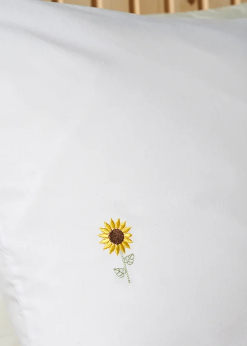 White Sunflower Embroidered Duvet Set - Super king Image 2