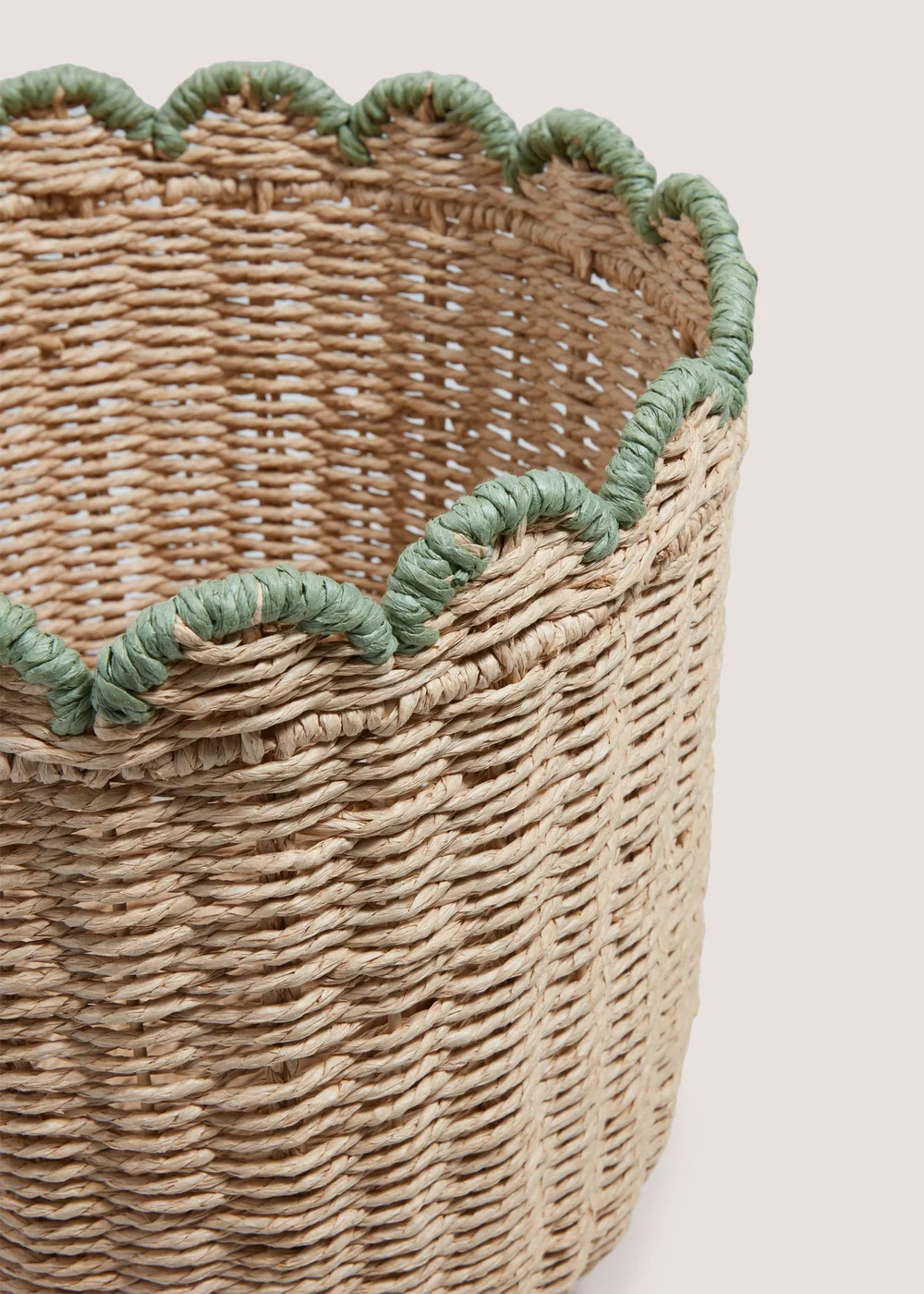 Scallop Edge Storage Basket Image 2