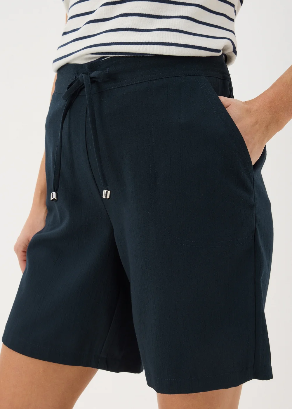 Navy Clipper Shorts - 8 Image 3