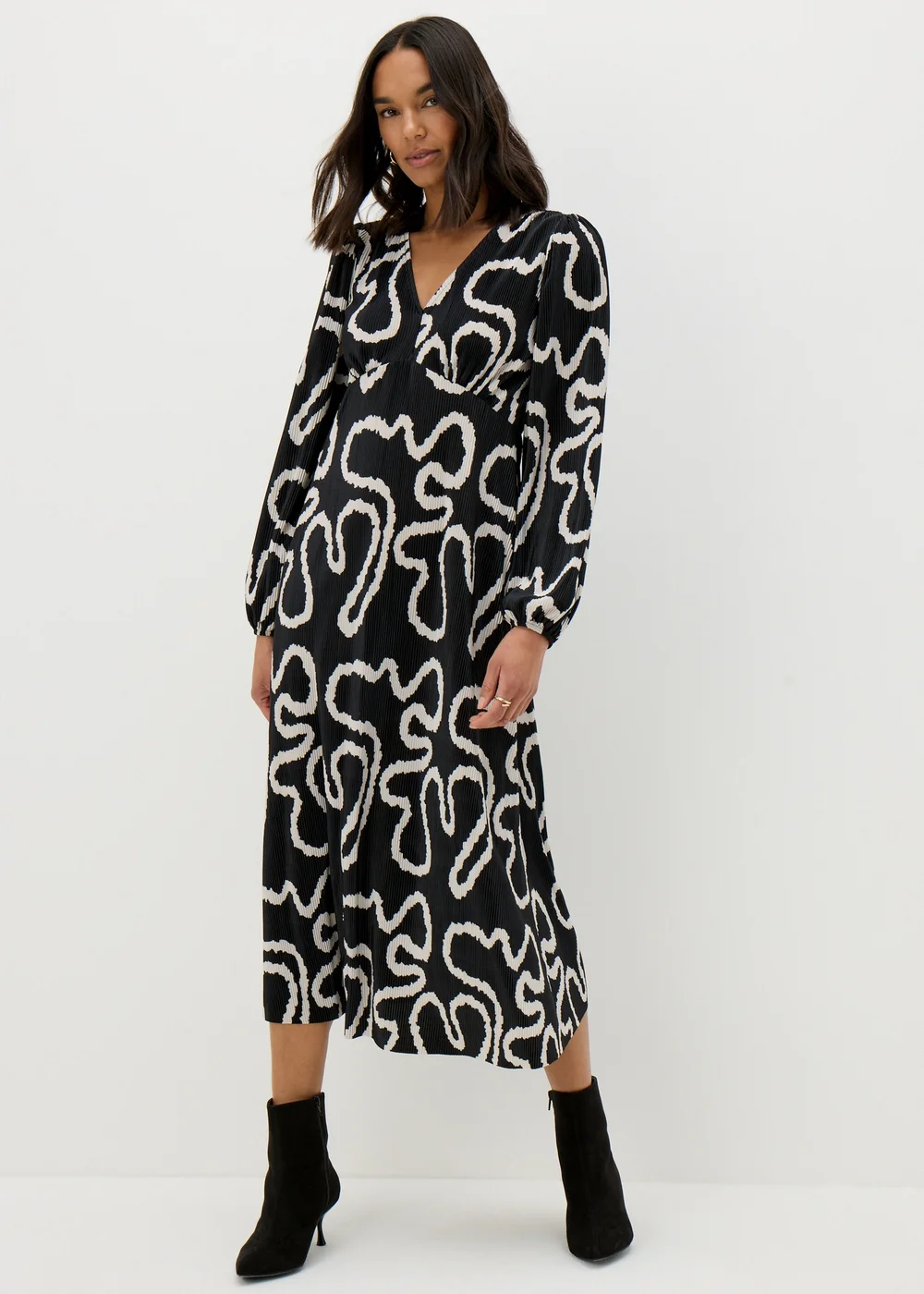 Et Vous Black Plisse Wiggle Print Midi Dress - 8 Image 1