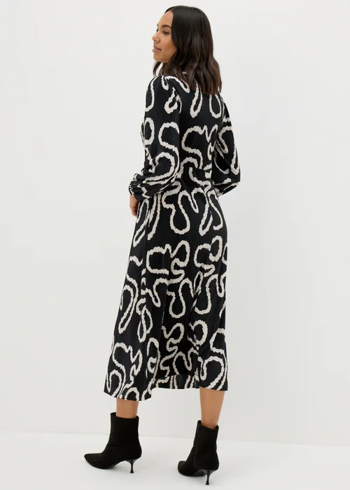 Et Vous Black Plisse Wiggle Print Midi Dress - 8 Image 2