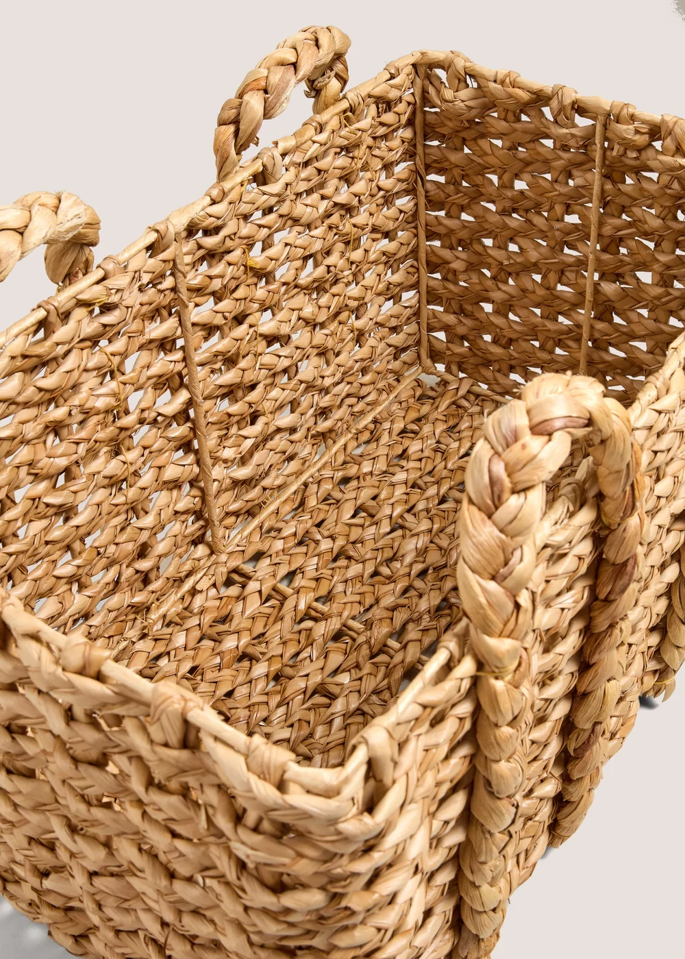 Chunky Handle Rectangular Basket Image 2