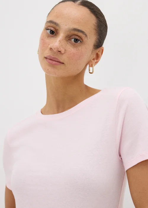 Pink Fitted T-Shirt - 8 Image 3