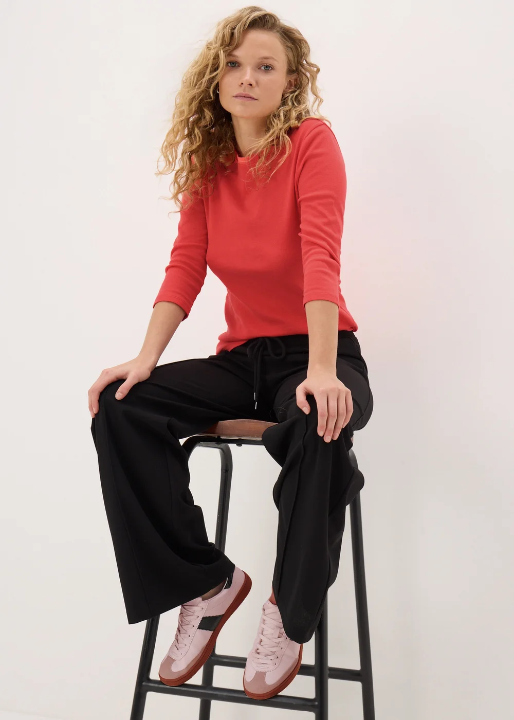 Coral 3/4 Sleeve T-Shirt - 8 Image 2