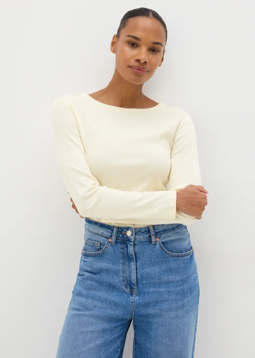 Cream Fitted Long Sleeve Top - 8 Image 1