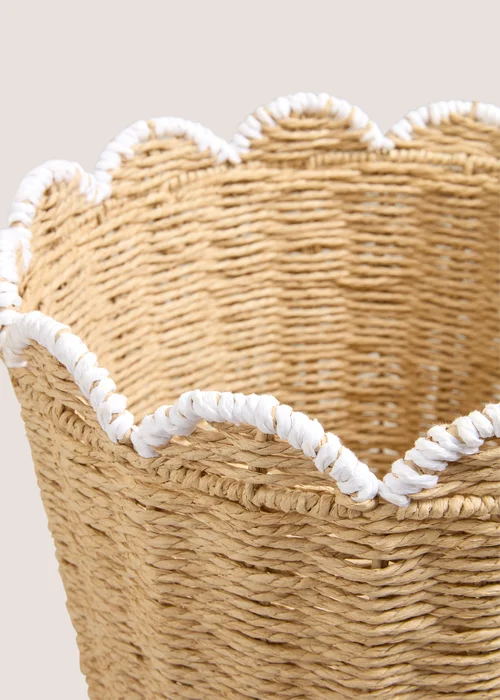 Scallop Planter Image 2