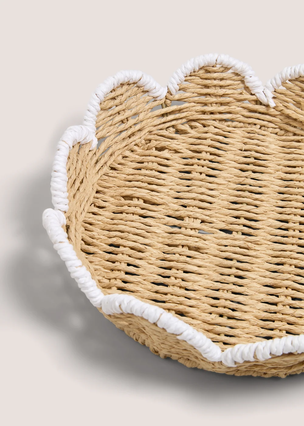 Scallop Edge Decorative Tray Image 2