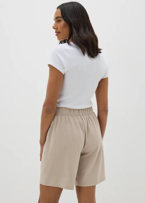 Stone Clipper Shorts - 8 Image 2