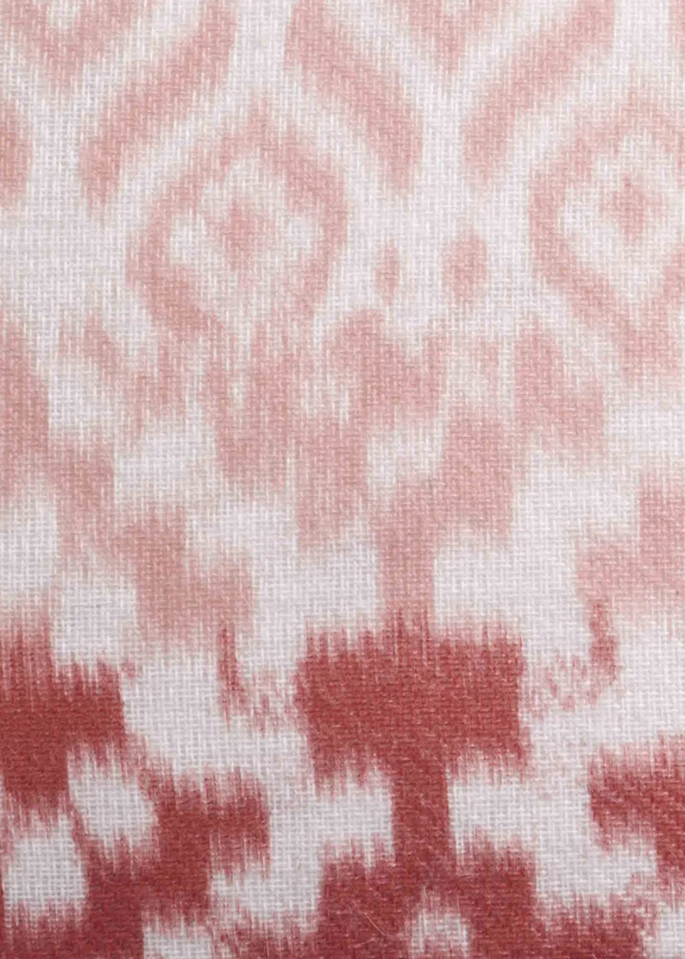 Appletree Hygge Sakari Tassled Red Throw - 130 x 180cm Image 5