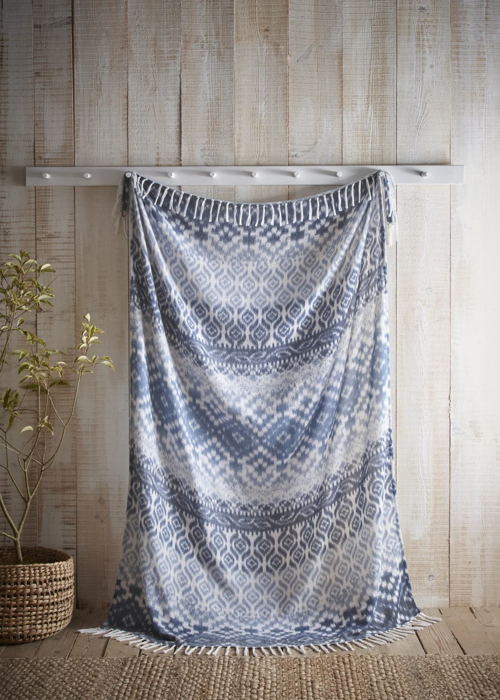 Appletree Hygge Sakari Tassled Blue Throw - 130 x 180cm Image 1