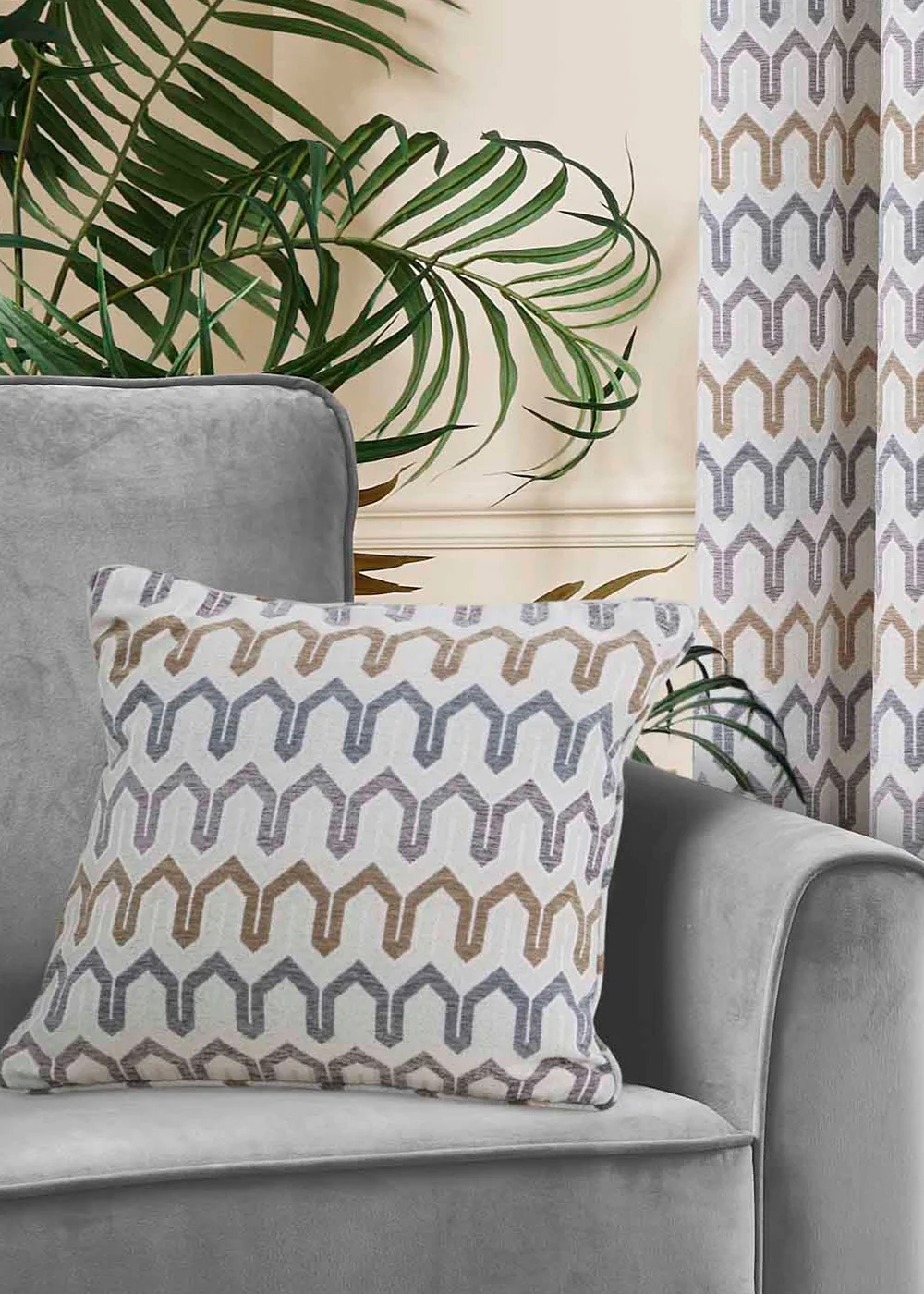 Curtina Arcadia Chenille Natural Filled Cushion (43cm x 43cm) - 43W X 43D Image 1