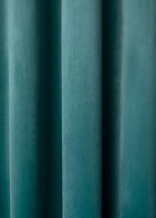 Laurence Llewelyn-Bowen Montrose Velvet Blackout Blue Eyelet Curtains - 46W X 54D (116x137cm) Image 3