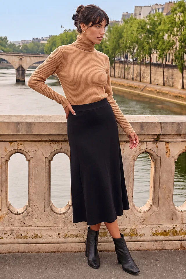 Roman Black Plain Elastic Waist Knitted A Line Midi Skirt