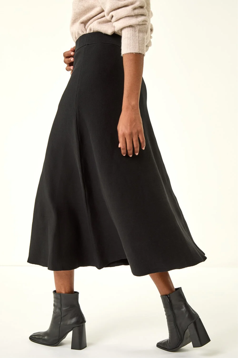Roman Black Plain Elastic Waist Knitted A Line Midi Skirt - 12 Image 3