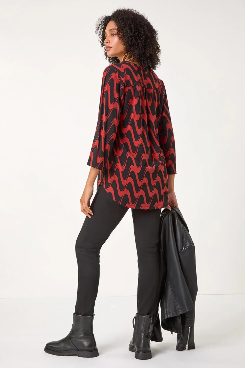 Roman Red Geometric Print Stretch Blouse - 10 Image 3