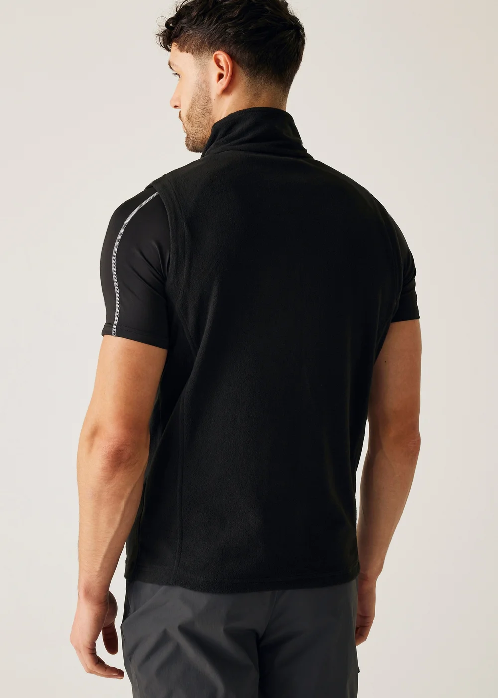 Regatta Black Tobias II Anti-Pill, Symmetry Bodywarmer - L Image 2