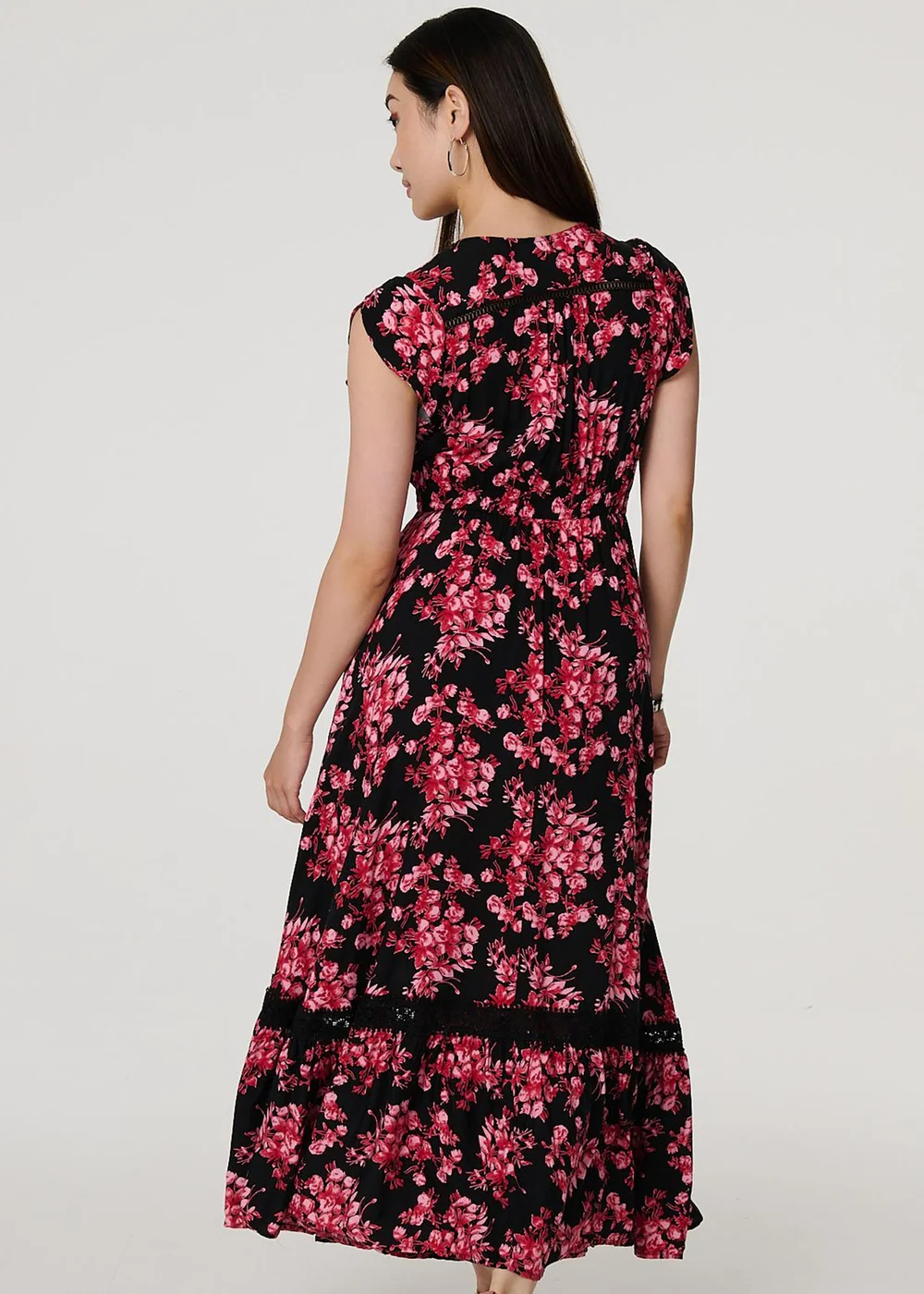 Izabel London Black Floral Cap Sleeve Tiered Maxi Dress - 8 Image 2