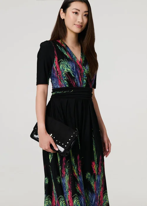 Izabel London Green Feather Print Faux Wrap Front Midi Dress - 8 Image 4