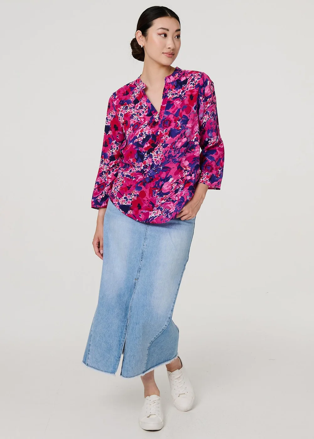 Izabel London Pink Floral 3/4 Sleeve Collarless Blouse - Size 18 Image 4