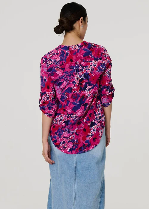 Izabel London Pink Floral 3/4 Sleeve Collarless Blouse - Size 18 Image 2