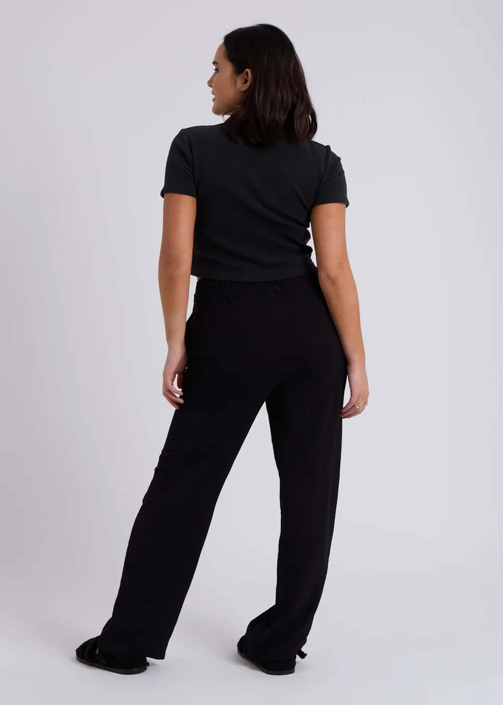 Urban Bliss Black Wide Leg Pant - 8 Image 4