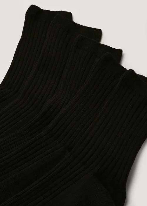 5 Pack Boys Black Ribbed Socks (Younger 9-Older 6.5) - 9-12 Image 2