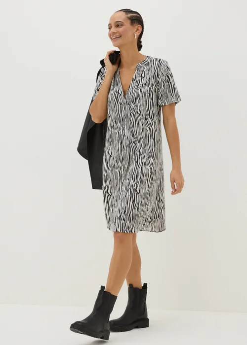 Black Zebra Print Tunic Dress - 8 Image 1