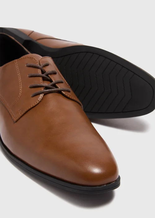 Tan Faux Leather Derby Shoes - Size 6 Image 2