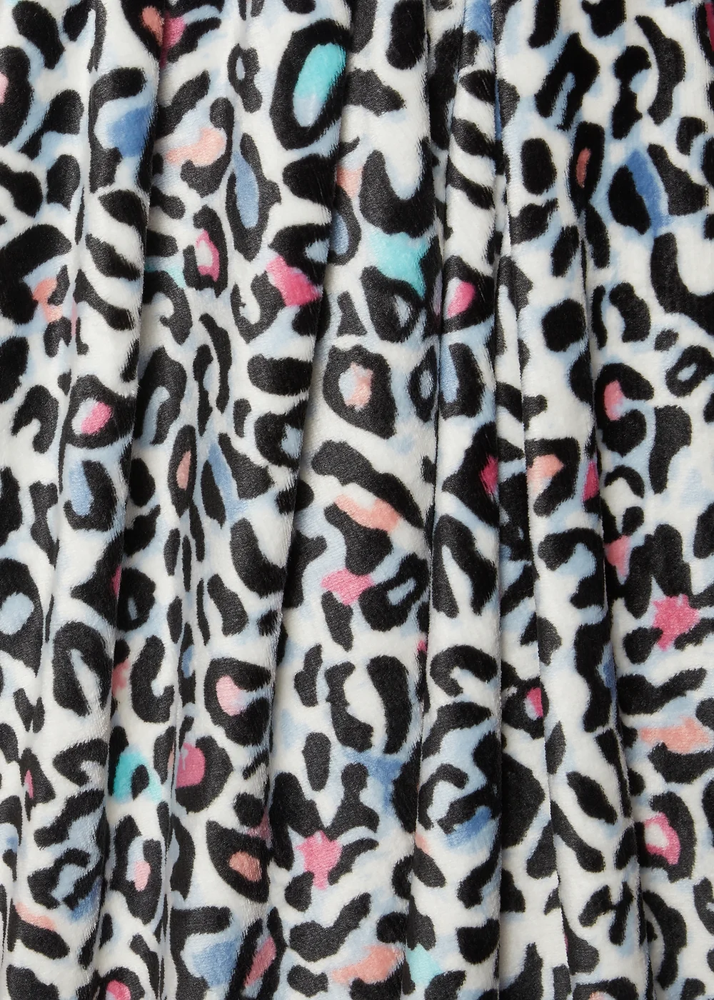 Multicolour Leopard Fleece Throw Image 2