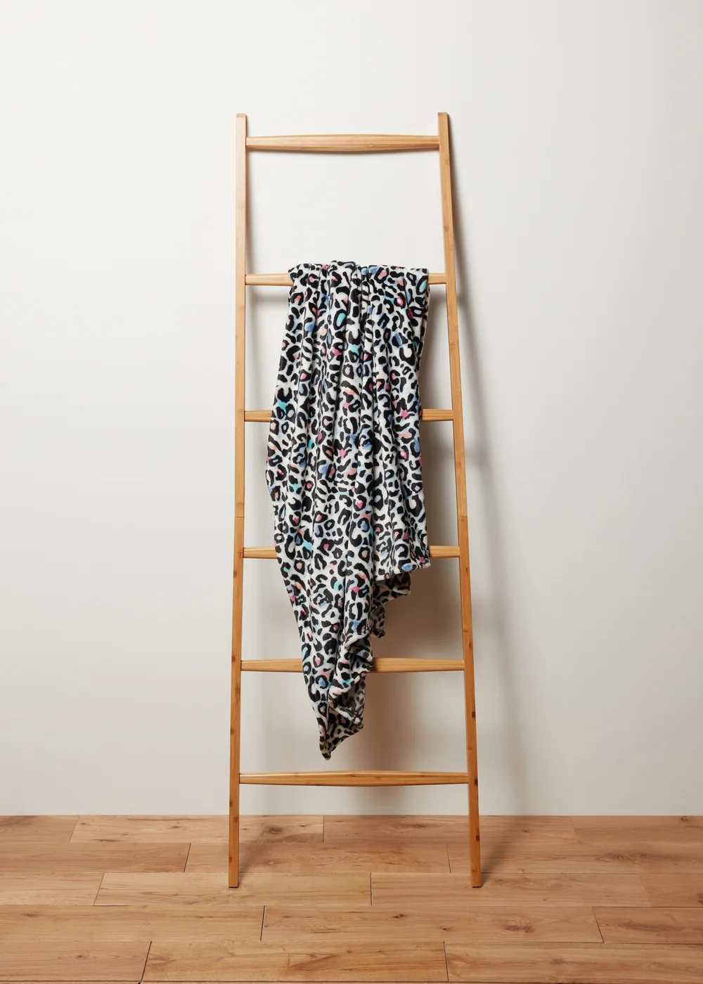 Multicolour Leopard Fleece Throw Image 1