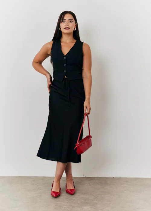 In The Style Black Satin Midi Skirt - 8 Image 1