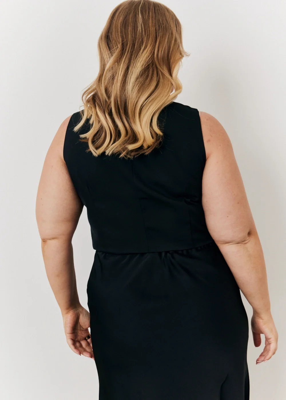In The Style Jac Jossa Black Tailored Waistcoat - 8 Image 7