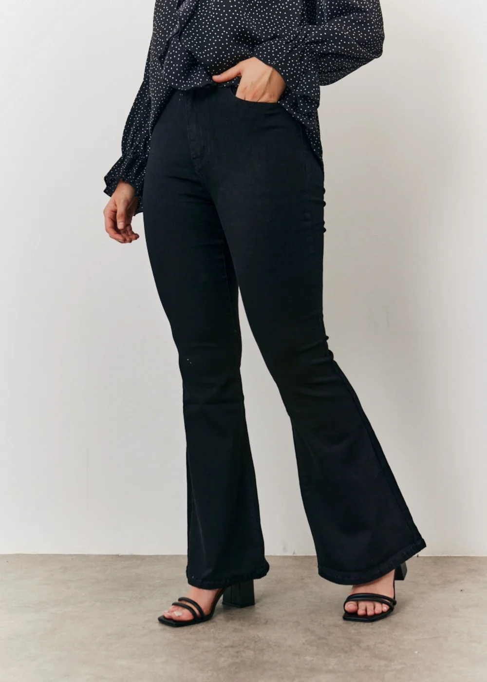 In The Style Black Kick Flare Jeans - Size 8 Image 3